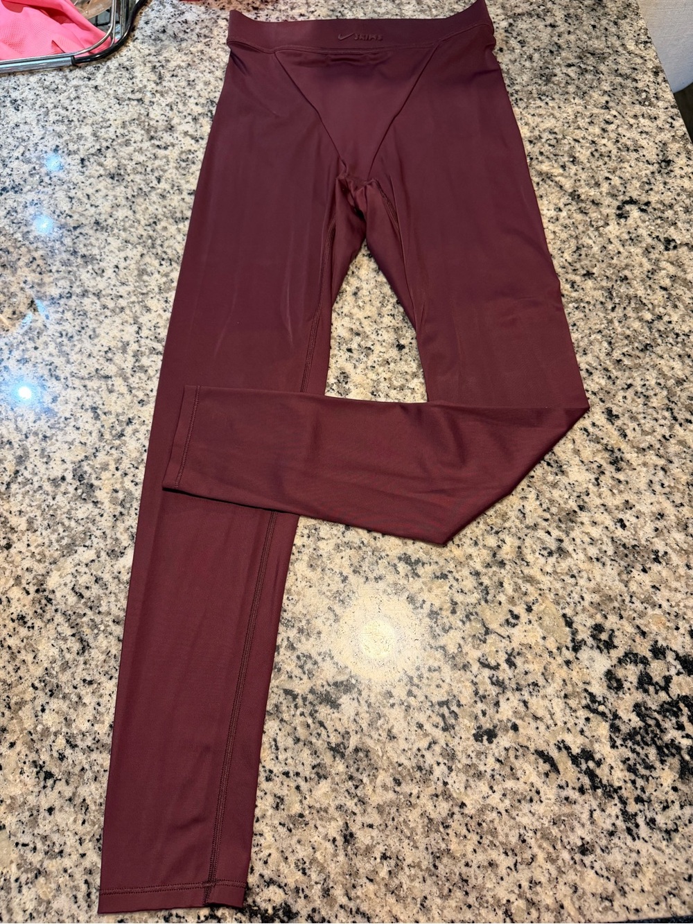 NikeSKIMS Shine high-waisted V-panel 26” Leggings
